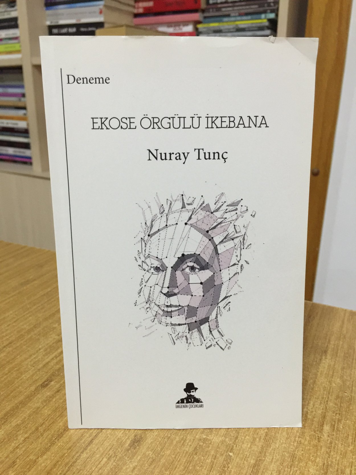 Ekose Örgülü İkebana - Nuray Tunç